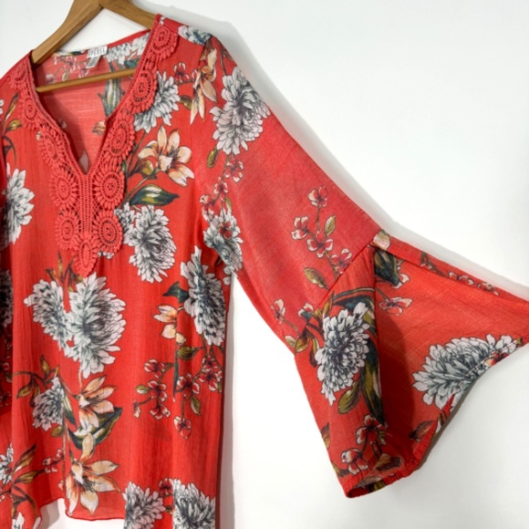 Spense Women’s Size Large Orange Floral Print Asymmetrical Hem Casual Blouse Top - Picture 2 of 5
